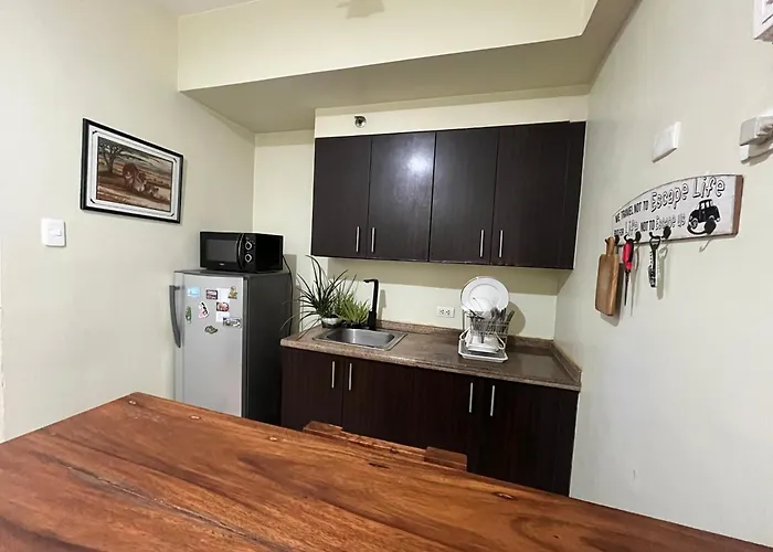 Hotel Cozy Staycation At Eastbay Residences Manila